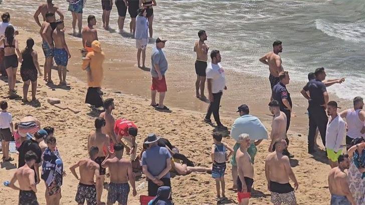 Beykoz'da denizde boğulma tehlikesi geçiren 3 kişi kurtarıldı, kaybolan 1 kişi aranıyor