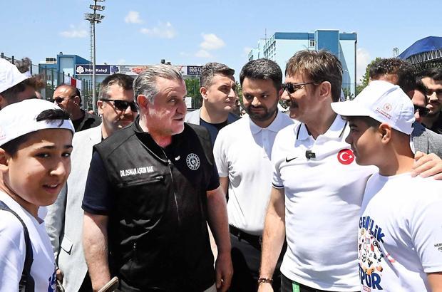 Bahçelievler'de GSB Spor Okulları açılış töreni yapıldı