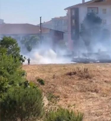 İstanbul- Silivri'de çocukların attığı torpil yangın çıkardı
