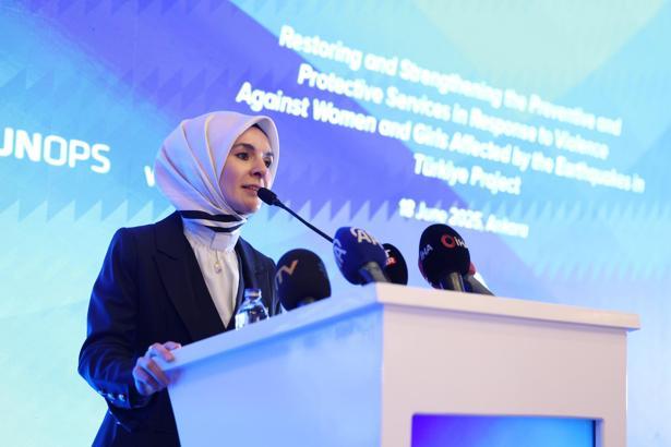 Bakan Göktaş’tan Şehit Albay Maden'in ailesine taziye telefonu