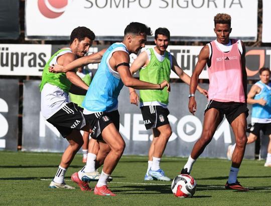 Beşiktaş yeni sezon hazırlıklarına devam etti