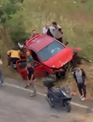 Samsun’da iki otomobil kafa kafaya çarpıştı; 4 yaralı