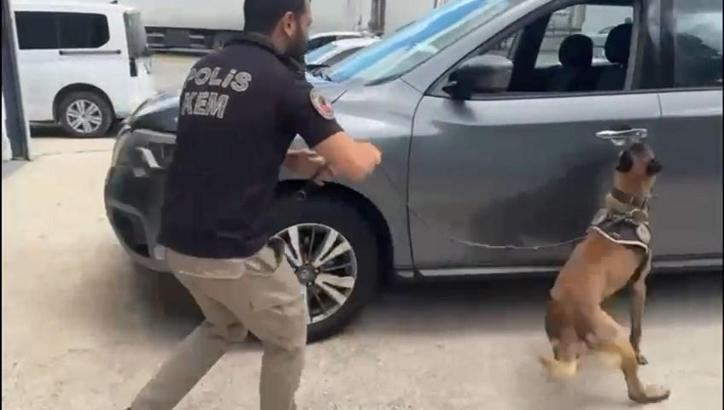 Durdurulan araçta 82 kilo metamfetamin ele geçirildi