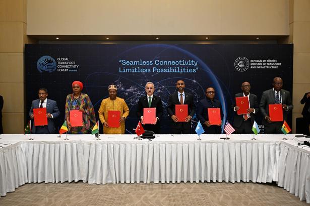 Bakan Uraloğlu: Afrika ile Türkiye arasında doğrudan bağlantılar kuracağız