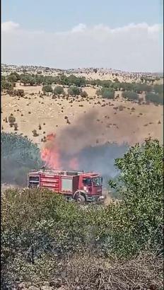 Mardin'de çıkan örtü yangını, 3 saatte söndürüldü