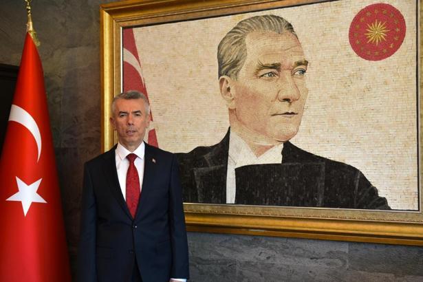 Bodrum Kaymakamı Ali Sırmalı göreve başladı