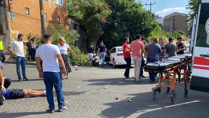 Çorlu'da iki ayrı kazada 3 kişi yaralandı