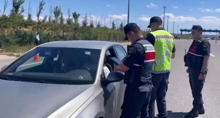 Niğde'de trafik denetimlerinde ceza yağdı
