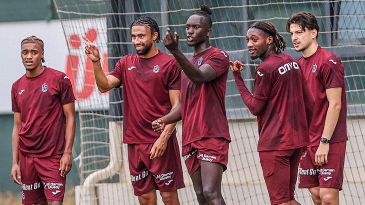 Trabzonspor akşam antrenmanını tamamladı