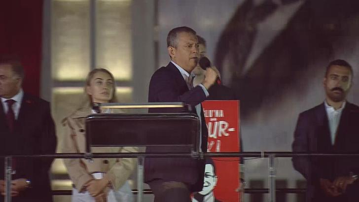 İstanbul - Özgür Özel, Saraçhane'de konuştu