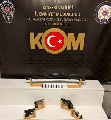 Kayseri’de silah ticaretine 2 gözaltı