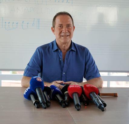 Sümer Ezgü: Müzik yozlaşırsa toplum da çürür