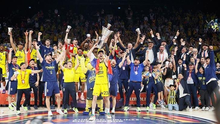 Euroleague şampiyonu Fenerbahçe kabuk değiştiriyor