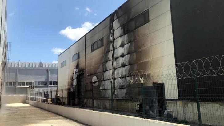 Çerkezköy'de fabrika yangını büyümeden söndürüldü