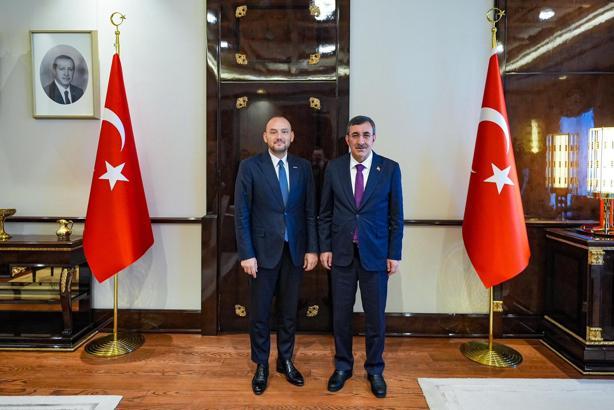 Cevdet Yılmaz, MÜSİAD yönetimini kabul etti