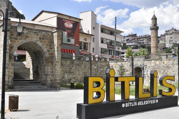 Doğu Anadolu'da 6 ildeki vakıf eserleri turizme kazandırılacak