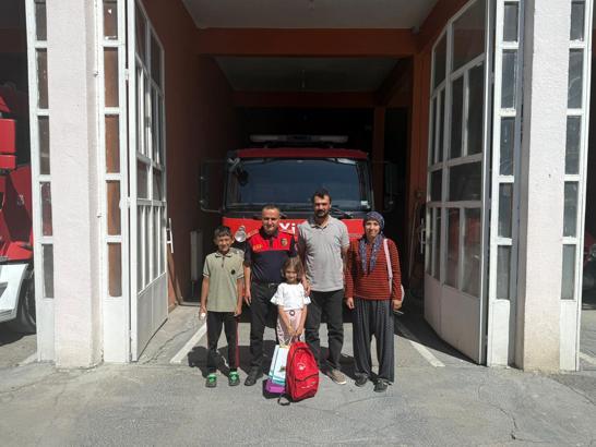 Köyü yanmaktan kurtaran 5 yaşındaki Aslı ödüllendirildi