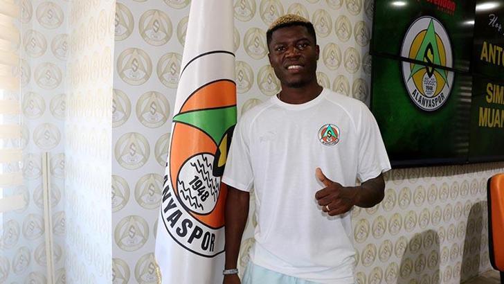 Alanyaspor, Maestro ile 4 yıllık sözleşme imzaladı