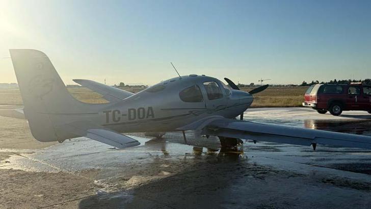 Atatürk Havalimanı'nda pilottan yangın ikazı