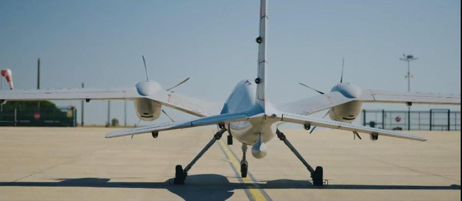 AKINCI TİHA'dan KEMANKEŞ füzesi ile hedefe tam isabet