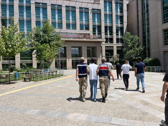 Batman'da 15 yıl 9 ay hapisle aranan firari hükümlü yakalandı