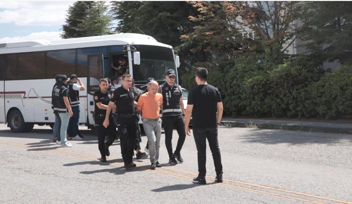 Ankara'da haraç çetesine operasyon; 14 şüpheli adliyede