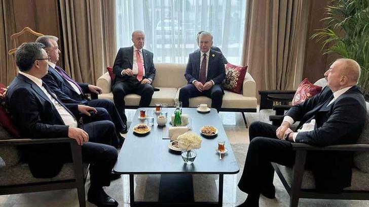 Cumhurbaşkanı Erdoğan, Azerbaycan, Özbekistan, Kırgızistan ve Tacikistan cumhurbaşkanları ile görüştü