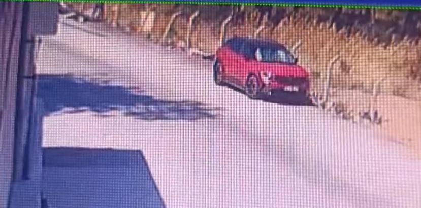 İzmir Buca'daki orman yangını 2'nci gününde; ekipler alevlerin arasında kaldı (3)