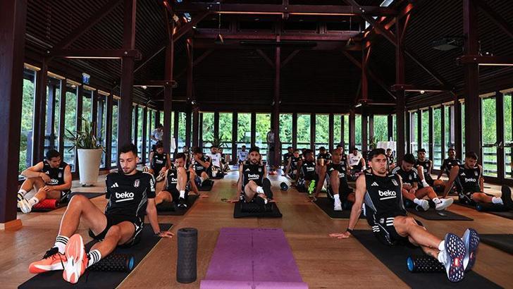 Beşiktaş, Avusturya kampındaki ilk antrenmanını gerçekleştirdi