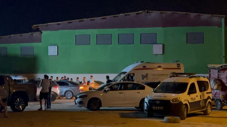 Mersin'de iş yerine silahlı saldırı; 1 ölü, 1 yaralı