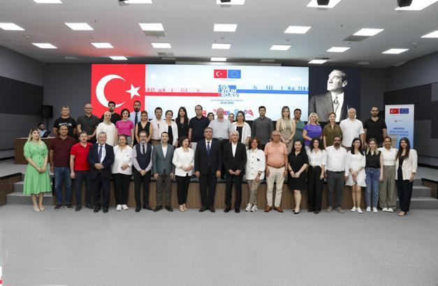 Mersin’de, ‘Sivil Katılım Görev Gücü Projesi’ kapsamında eğitim programı düzenledi
