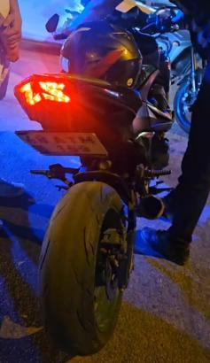 Bodrum'da motosiklet sürücüsüne abartılı egzoz ve katlanır plaka cezası