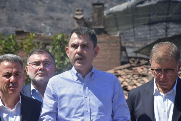 Bakan Kurum: Yangınlardan etkilenen 8 ilde toplamda 1168 bina zarar gördü