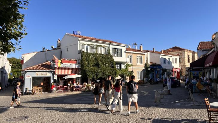 Ege Denizi'nde 3.9 büyüklüğünde deprem / Ek fotoğraflar