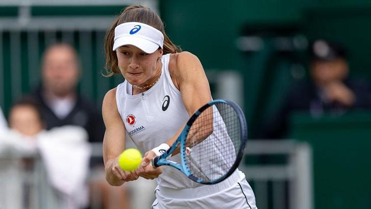 Zeynep Sönmez, Wimbledon'a 3'üncü turda veda etti