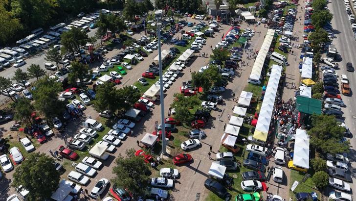 Modifiye tutkunları Bursa'da buluştu