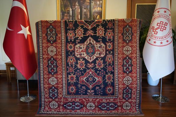 5 asırlık Uşak halısı, 30 yıl sonra Türkiye'ye iade edildi