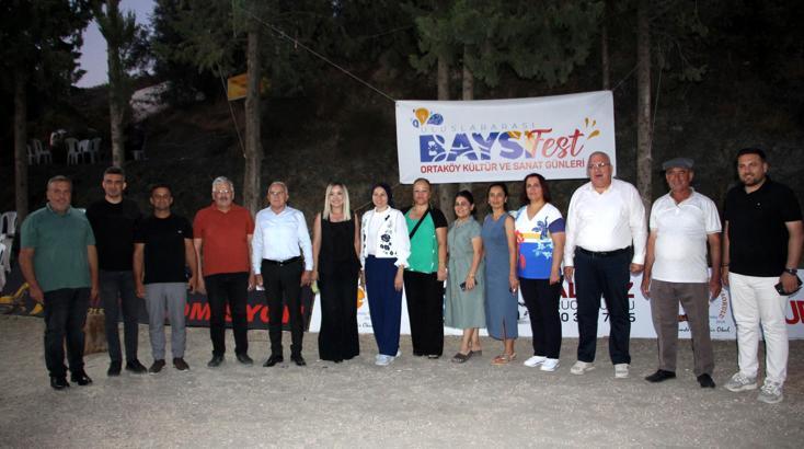 Kumluca'da renkli festival