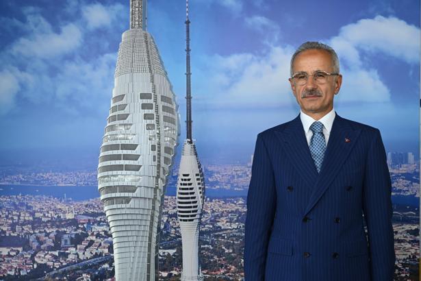 Bakan Uraloğlu: 30 büyükşehirde yayıncılık altyapısını güçlendirecek yeni kule projeleri hayata geçirilecek