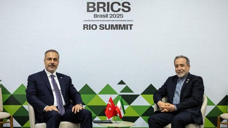 Bakan Fidan, İranlı mevkidaşı Arakçi ile görüştü