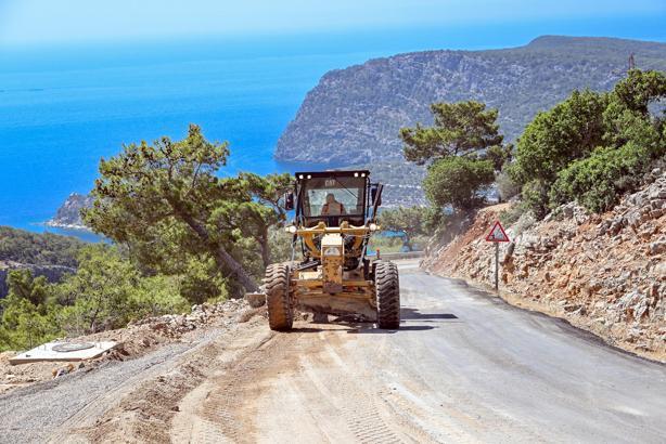 Yeşilovacık’ta yol sorunu çözüldü