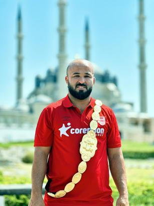 Kırkpınar  Başpehlivanı Okulu: Kemerin ebedi sahibi olmak istiyorum