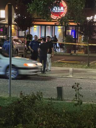 Eğlence mekanında silahlı saldırı; 2 yaralı