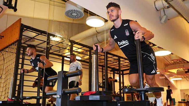 Beşiktaş günü tek antrenmanla tamamladı
