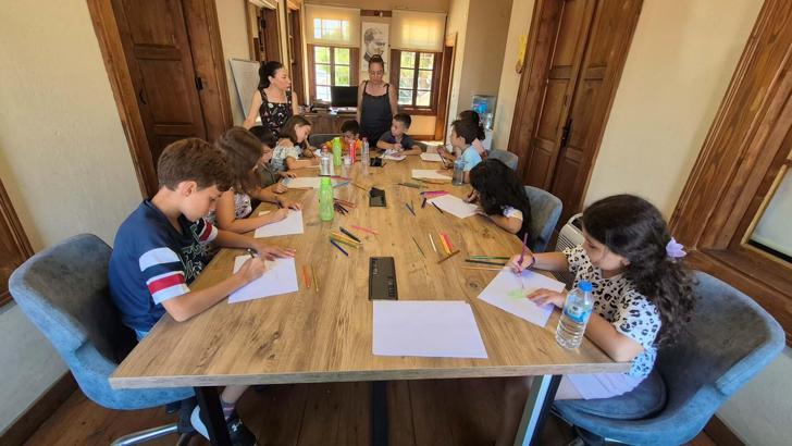 SEYAKMER'de '1 kitap 1 hareket' atölyesi başladı