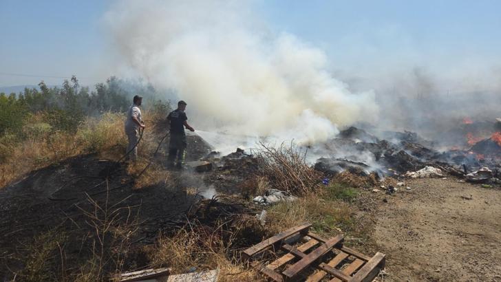 Bursa’da çalılık yangını, 1 saatte söndürüldü