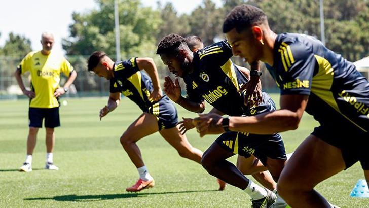 Fenerbahçe'de futbolcular laktat ve kuvvet testlerinden geçti