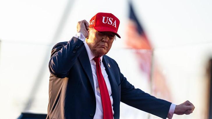 Trump, Güney Kore ve Japonya mallarına yüzde 25 tarife uygulanacağını duyurdu