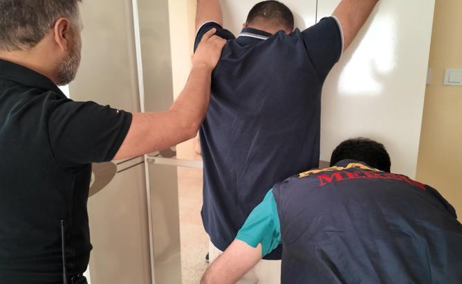 Mersin’de aranan bin 718 firari yakalandı