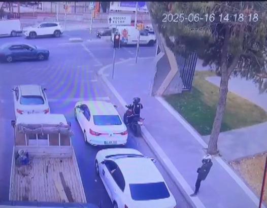 İstanbul- Ümraniye'de otomobildeki 600 bin lirayı gasbeden şüpheliler film gibi operasyonla yakalandı